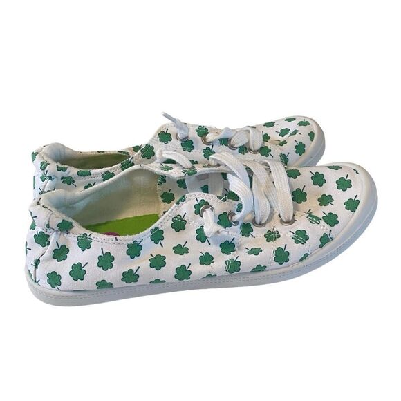 Isaac Mizrahi 4 Leaf Clover & White Canvas Slip-Ons in Ladies Sizes 8 and 8.5 - Picture 4 of 6